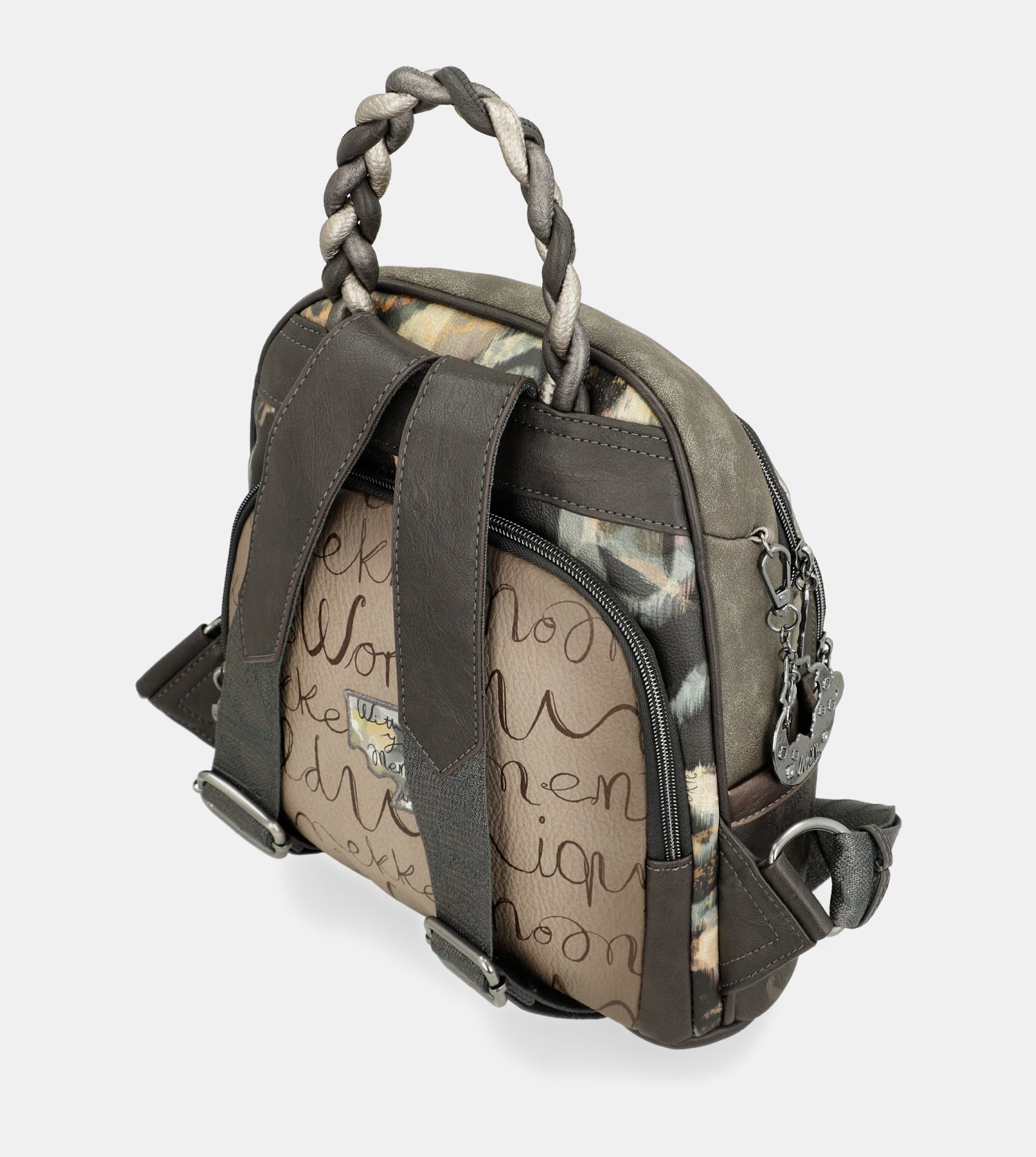 Manifesto anti-theft backpack