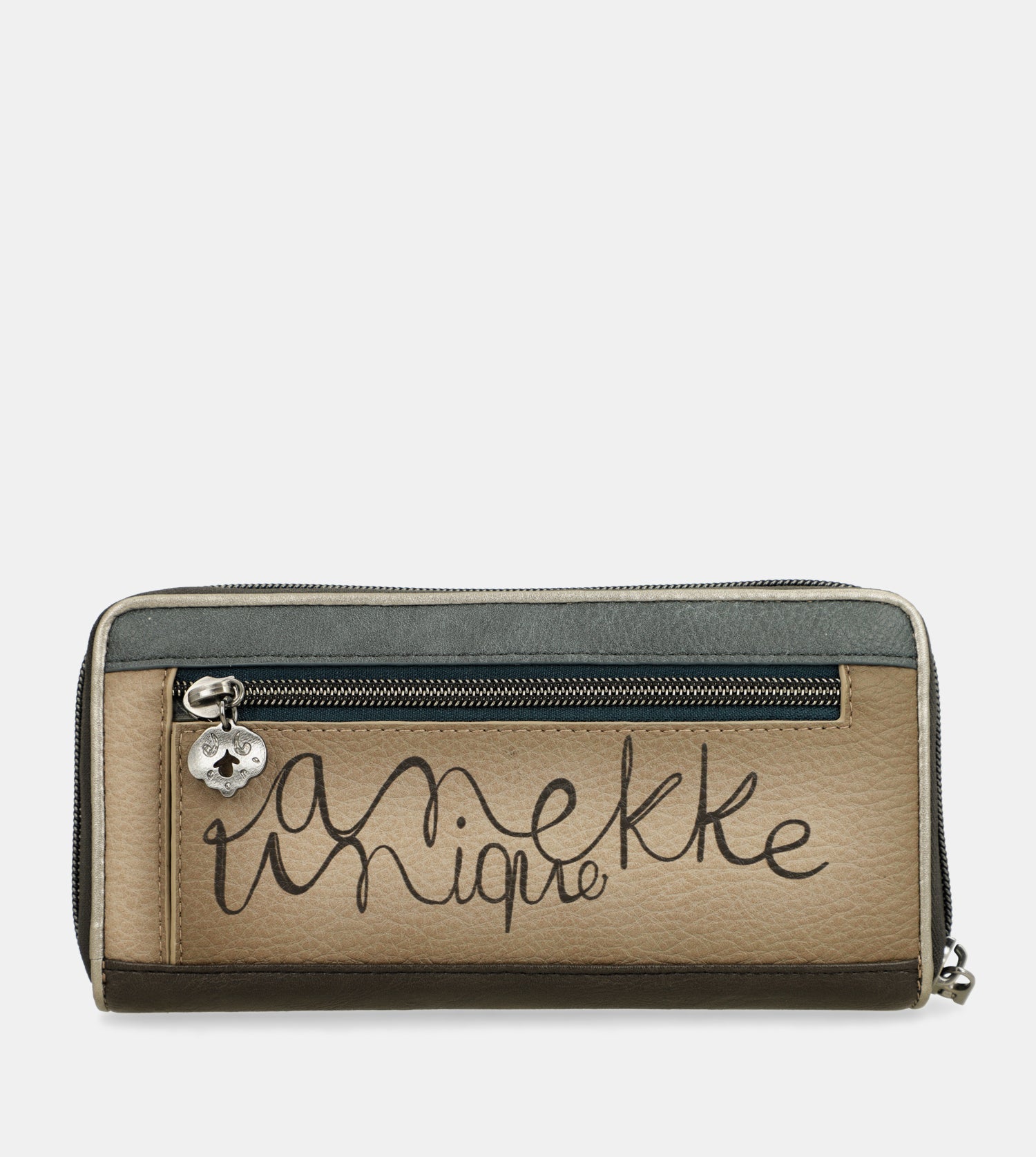 Manifesto large printed RFID wallet