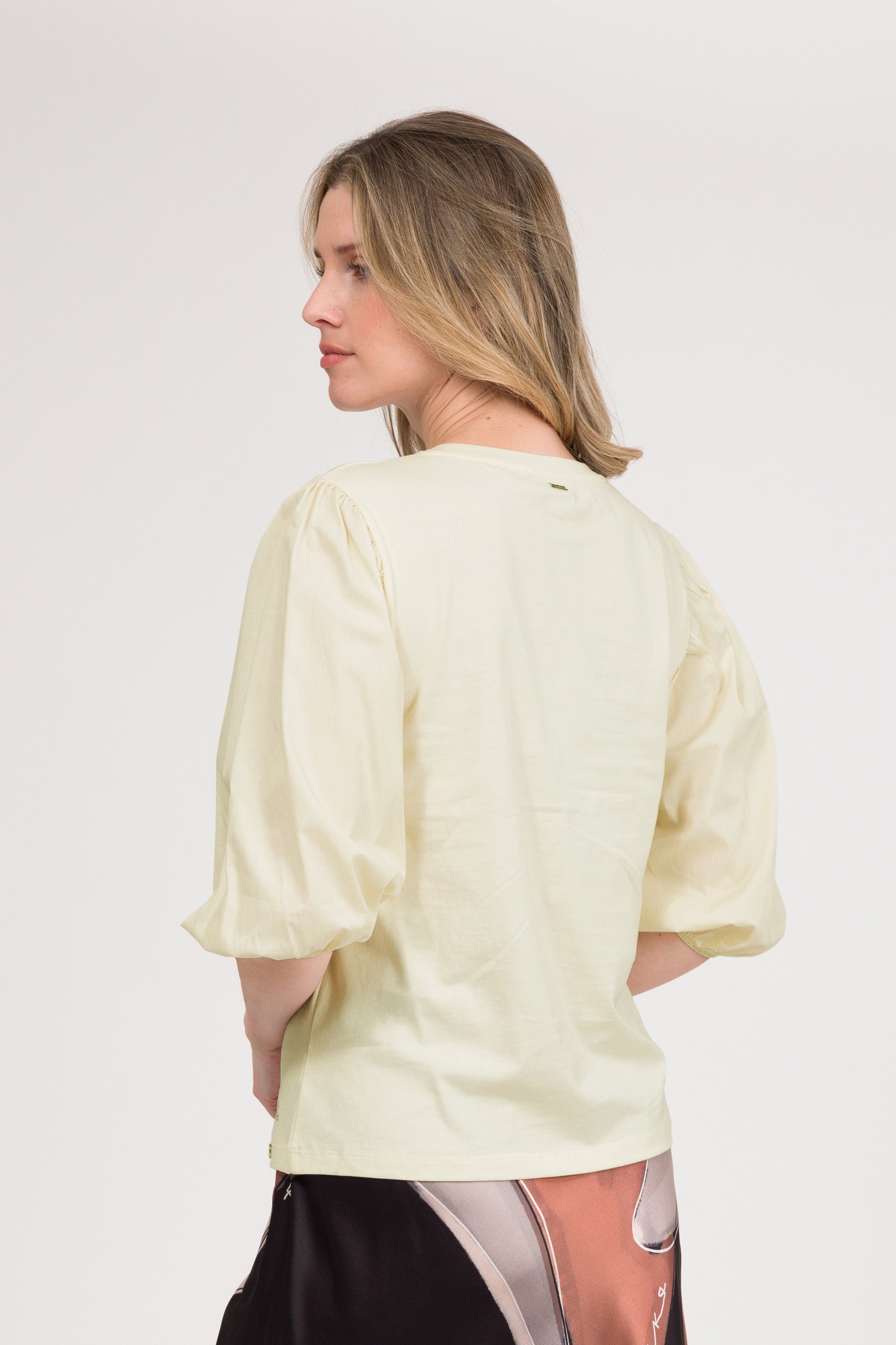 Beige puff-sleeve T-shirt