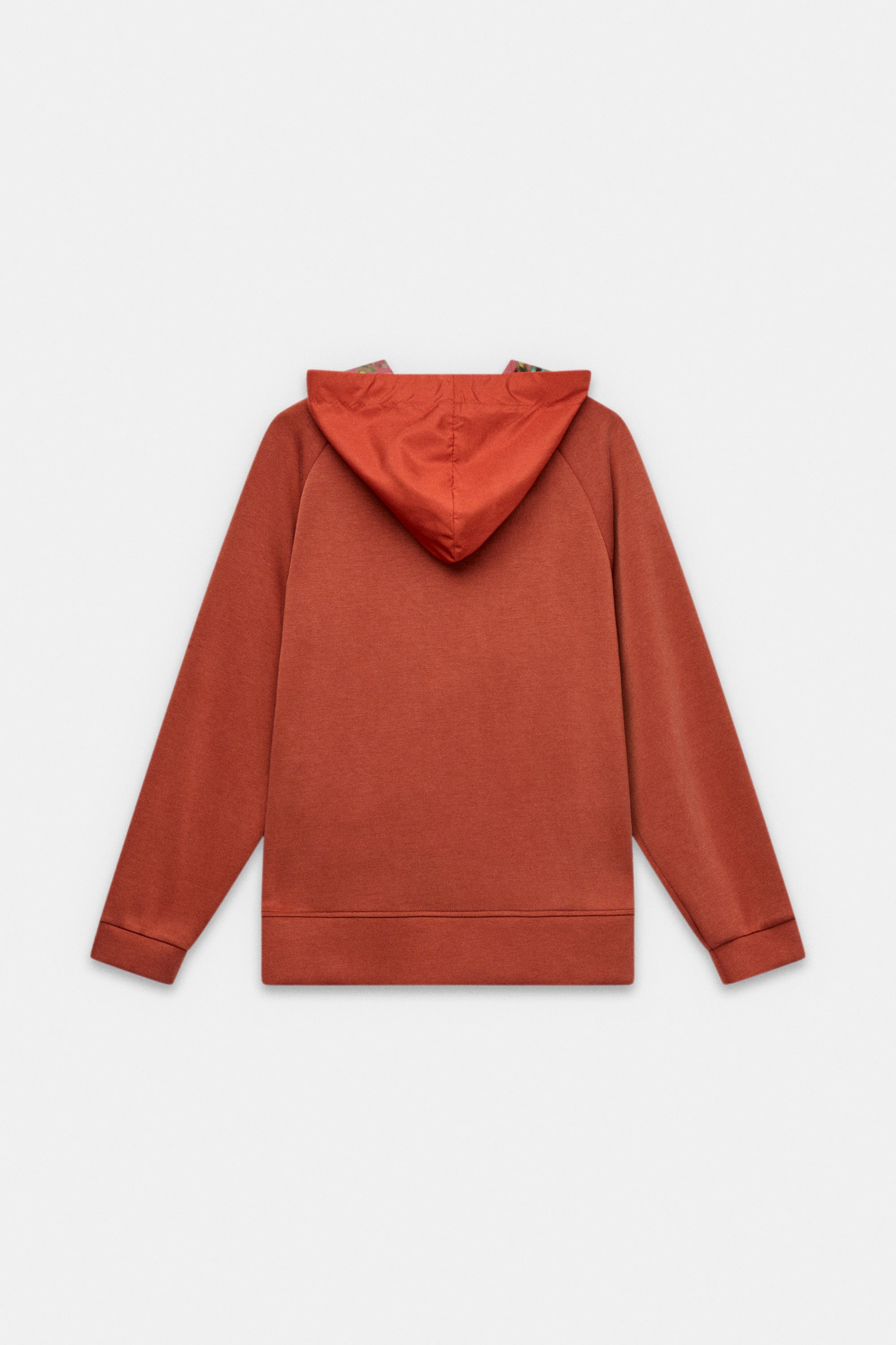 Long-sleeve hoodie