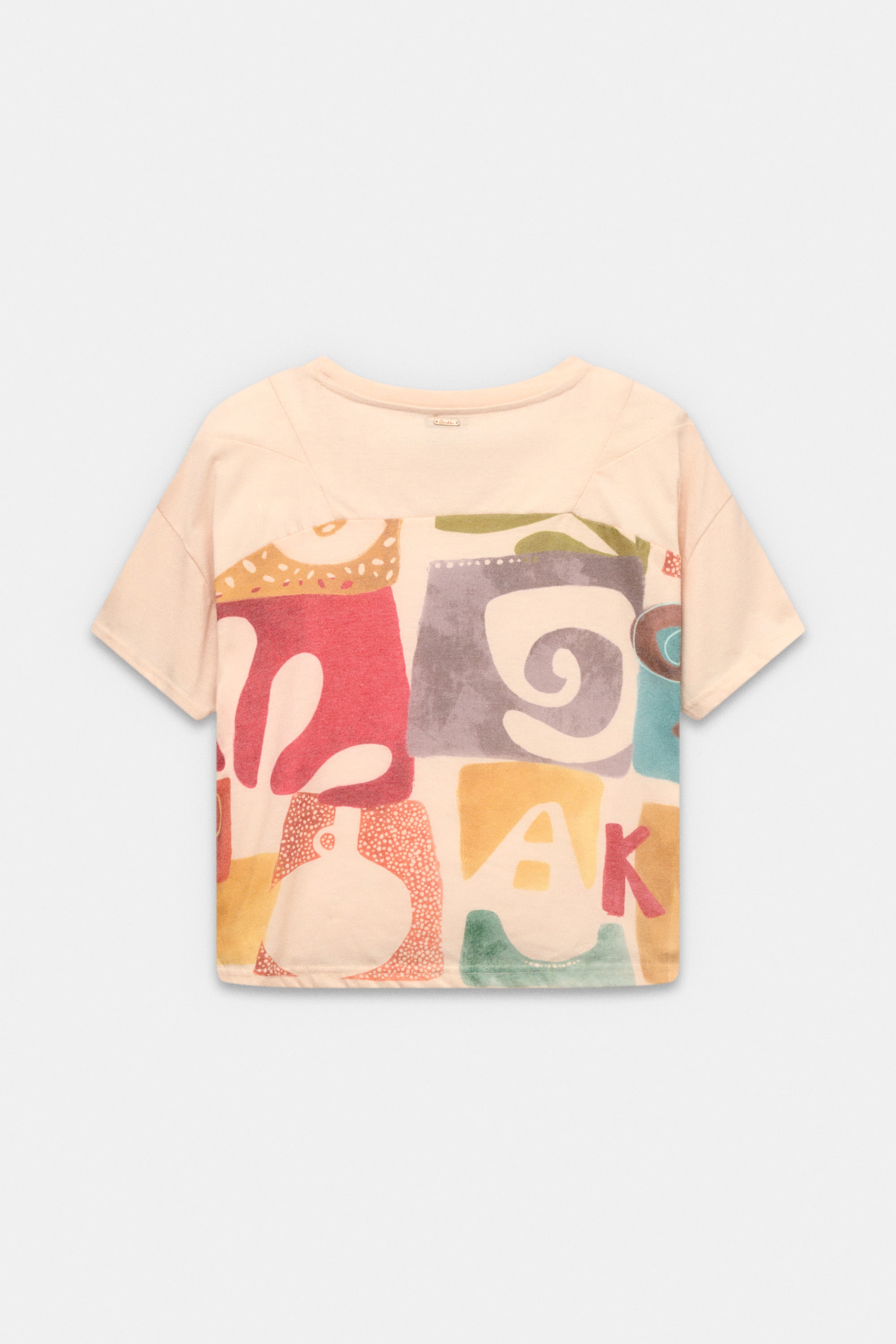 Beige short-sleeve T-shirt