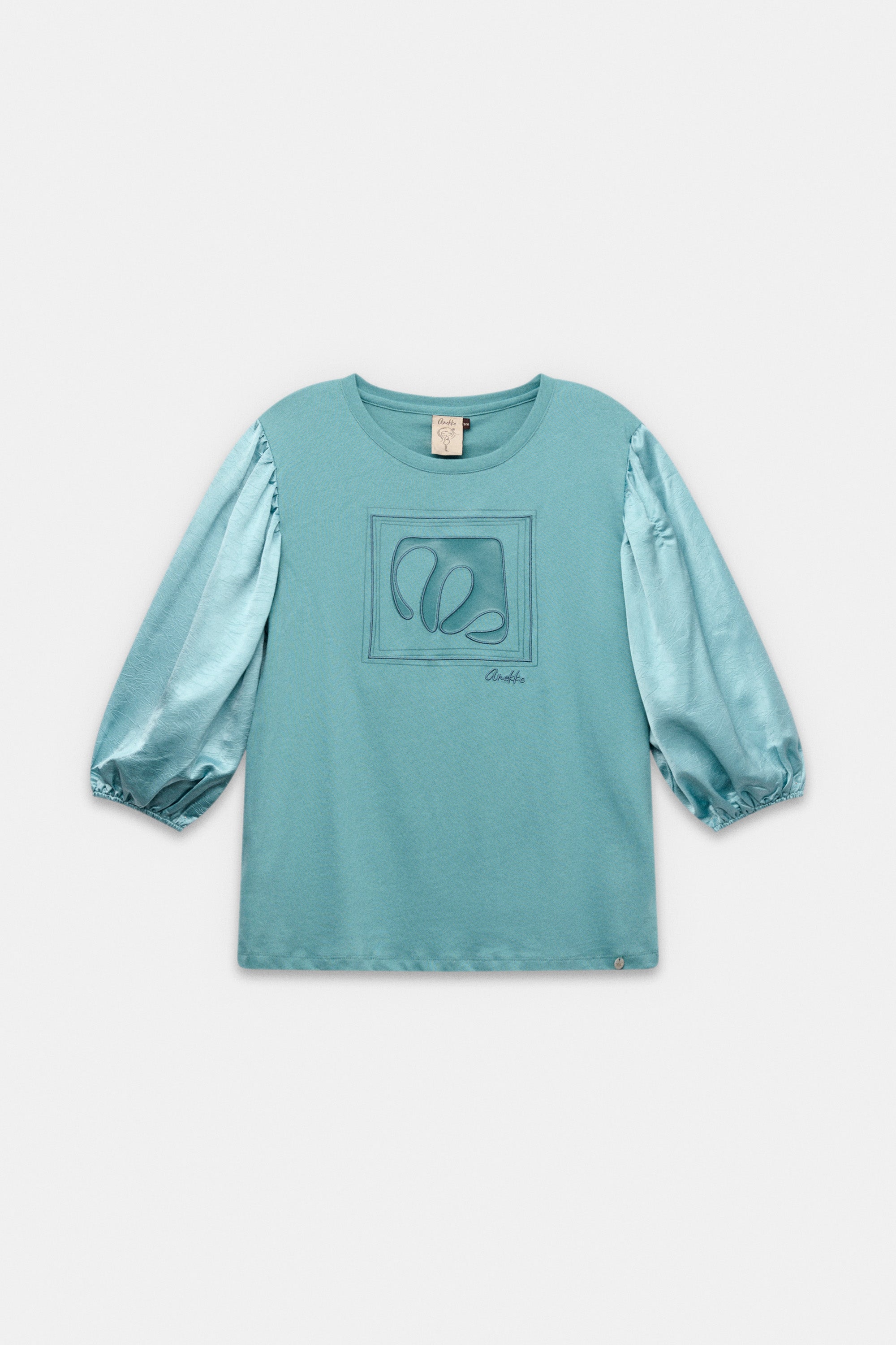 Blue puff-sleeve T-shirt