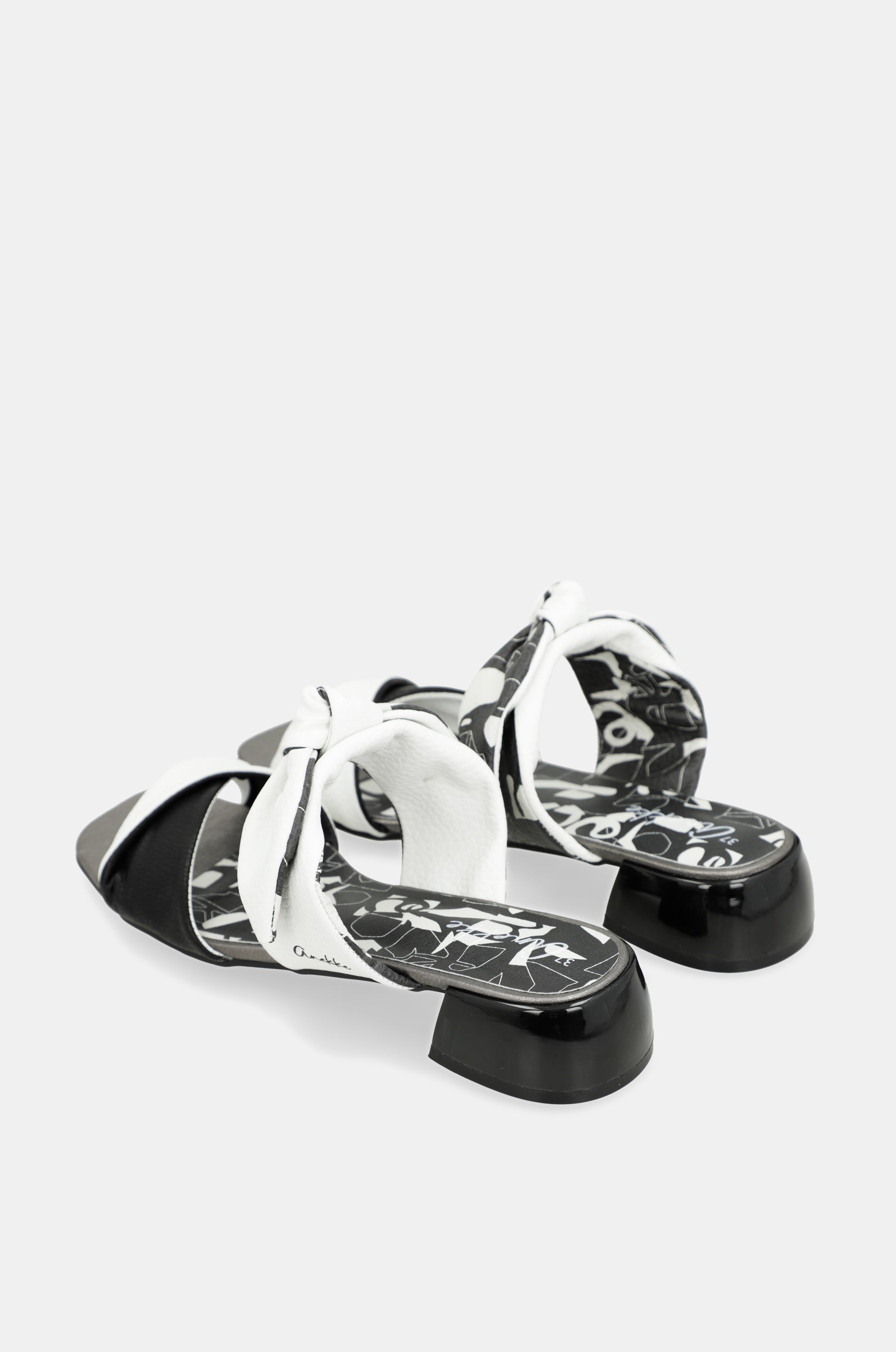 Bloom heeled sandals with knot