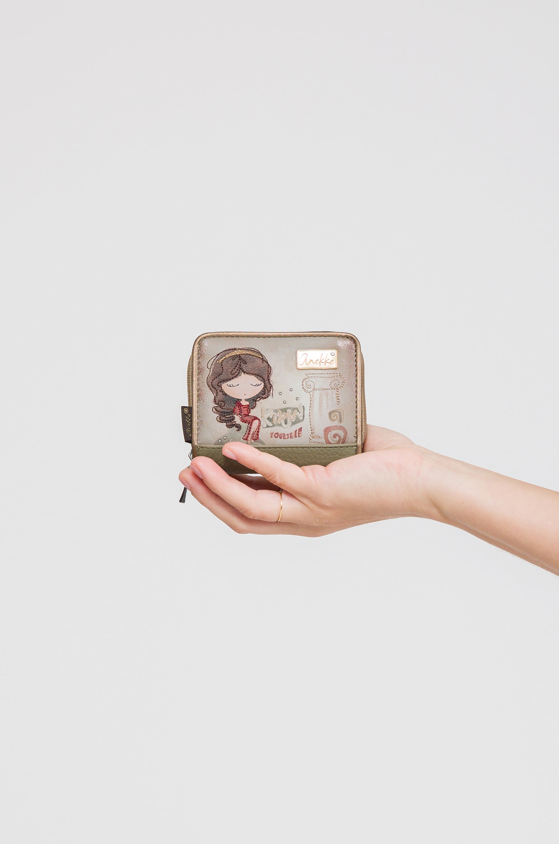 Small RFID purse Muse