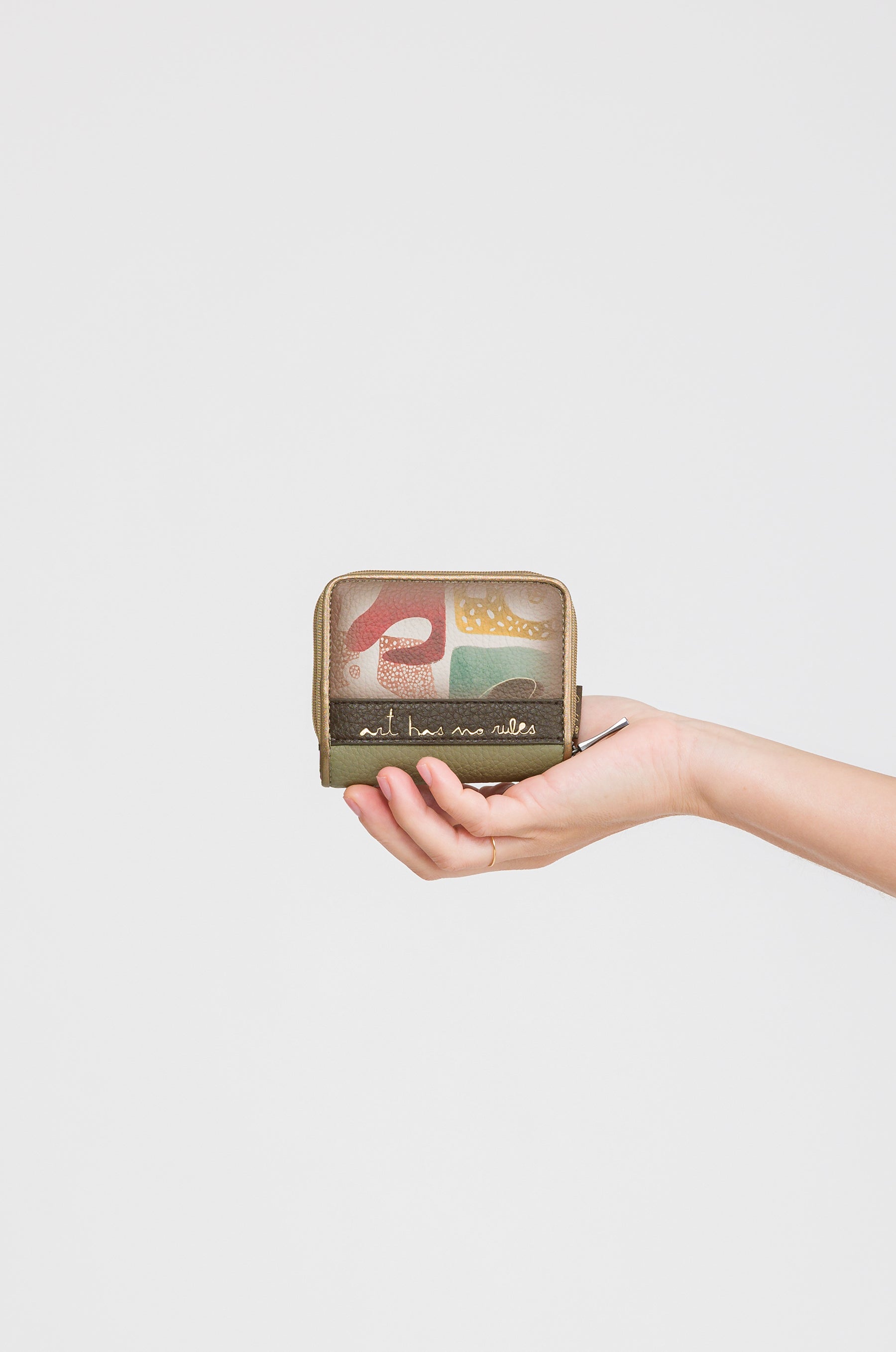 Small RFID purse Muse