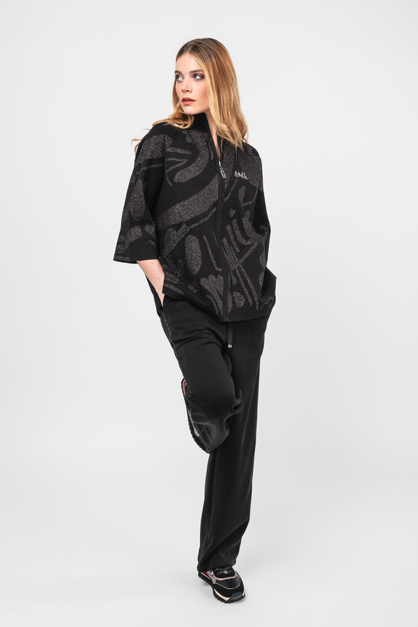 Black trousers