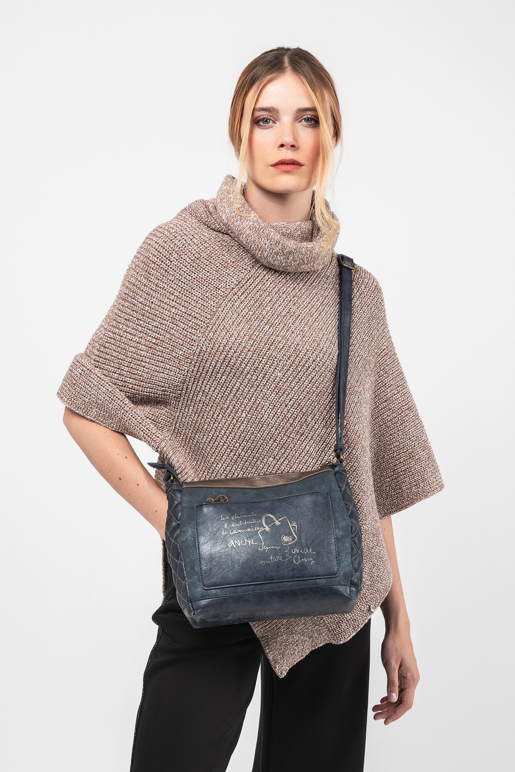 Boutique crossbody bag