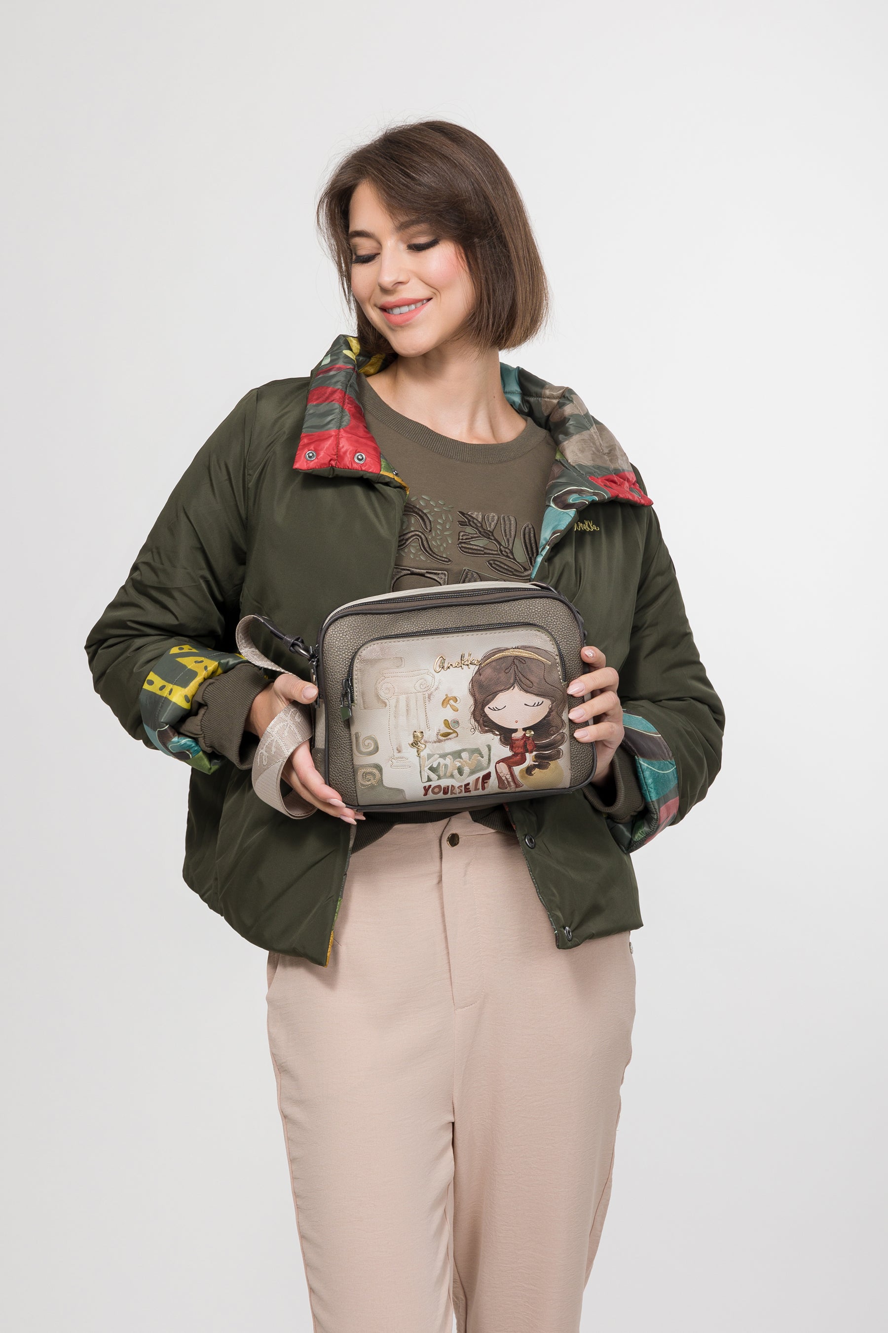 Crossbody bag Muse with front pocket