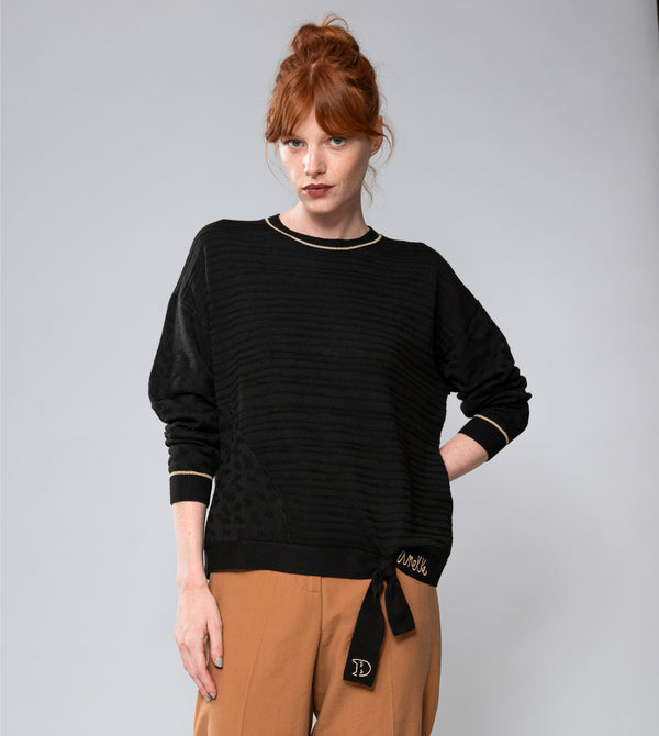 Black Shōen Crew Neck Sweater