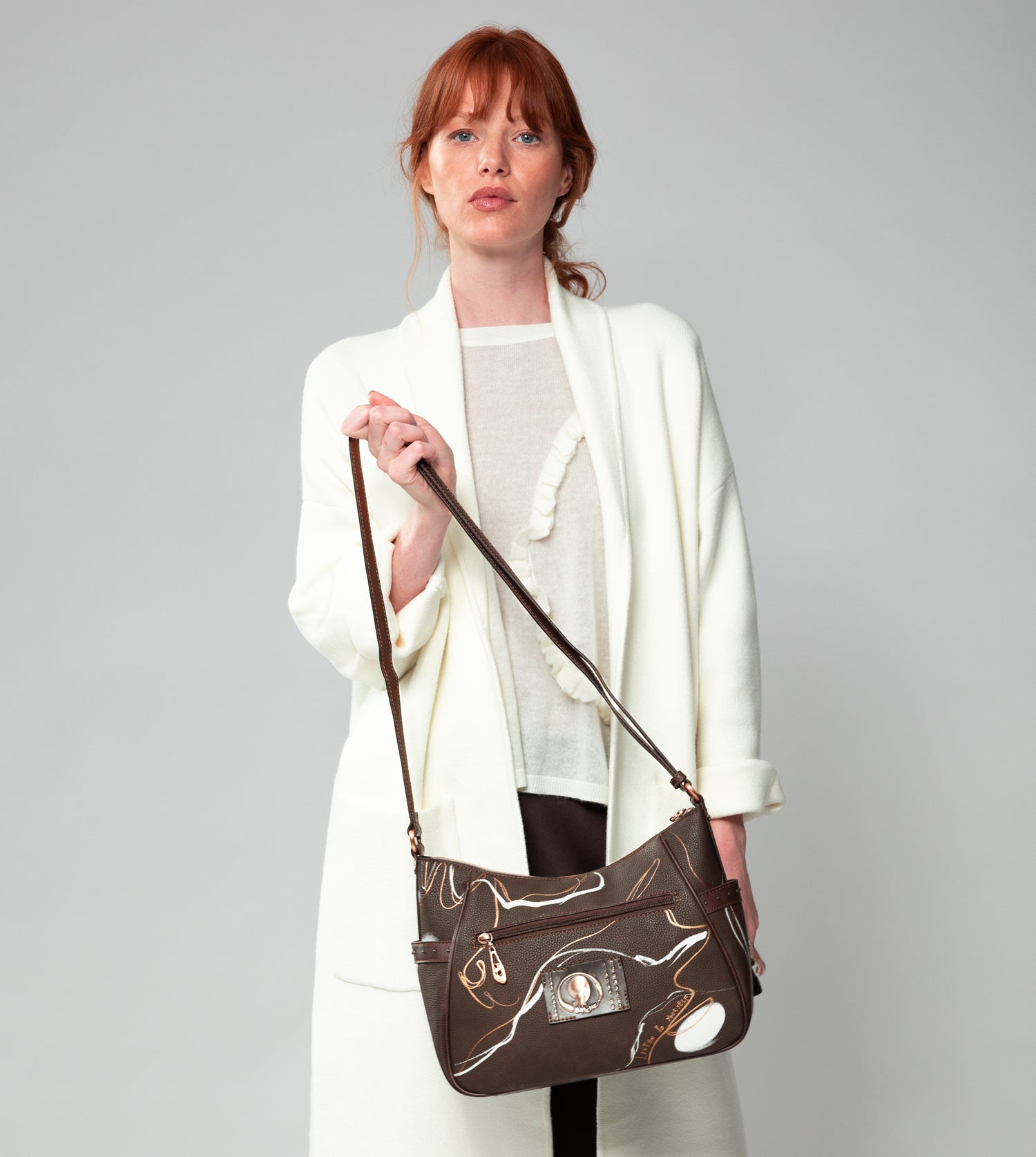 Nature Shodō medium brown shoulder bag