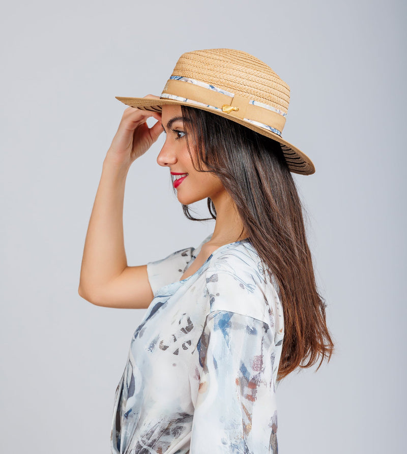 Beige raffia hat