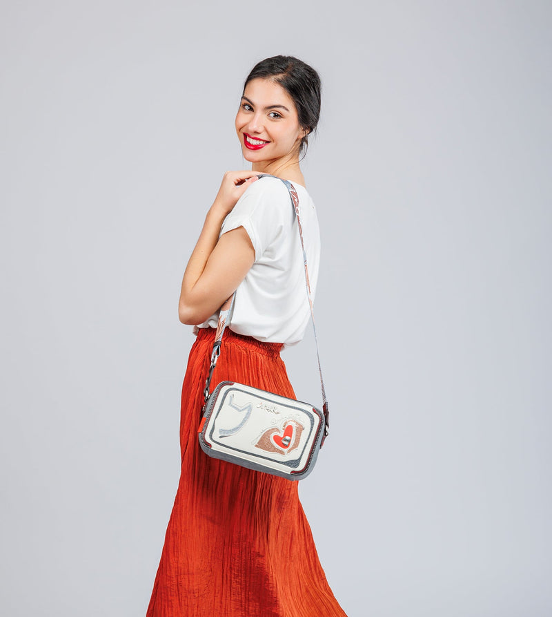 Medium crossbody bag Alma