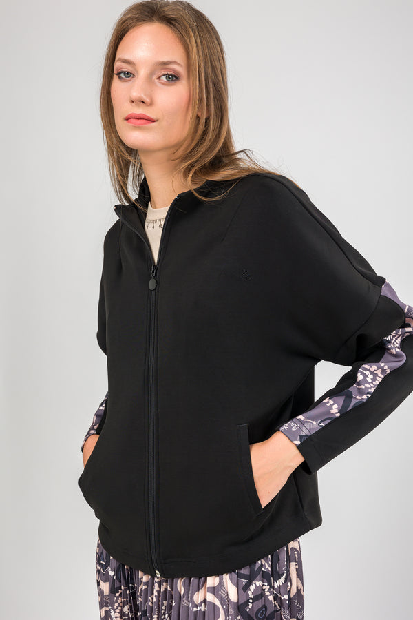 Real black sweatshirt