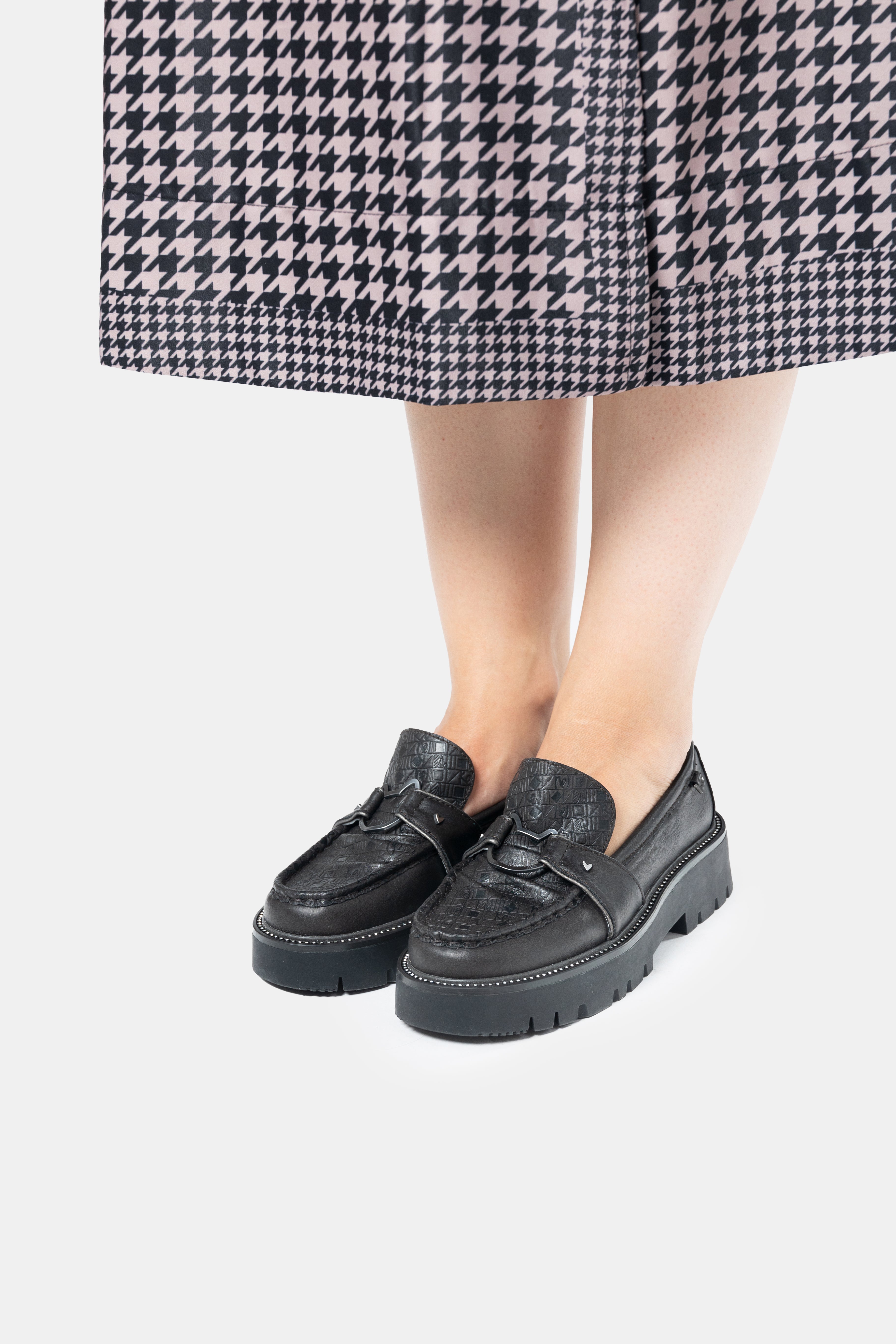 Towanda black loafers