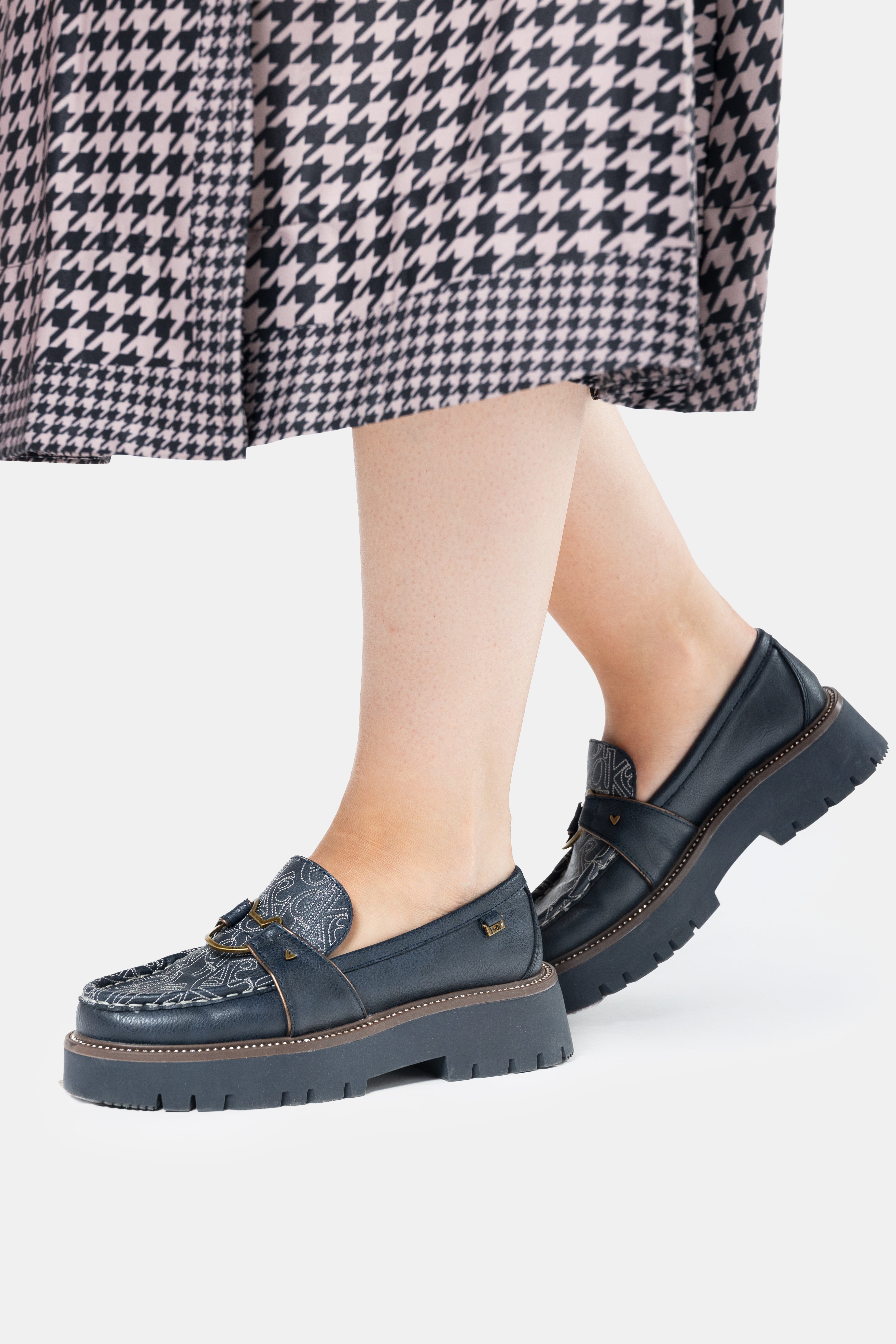 Towanda navy blue loafers