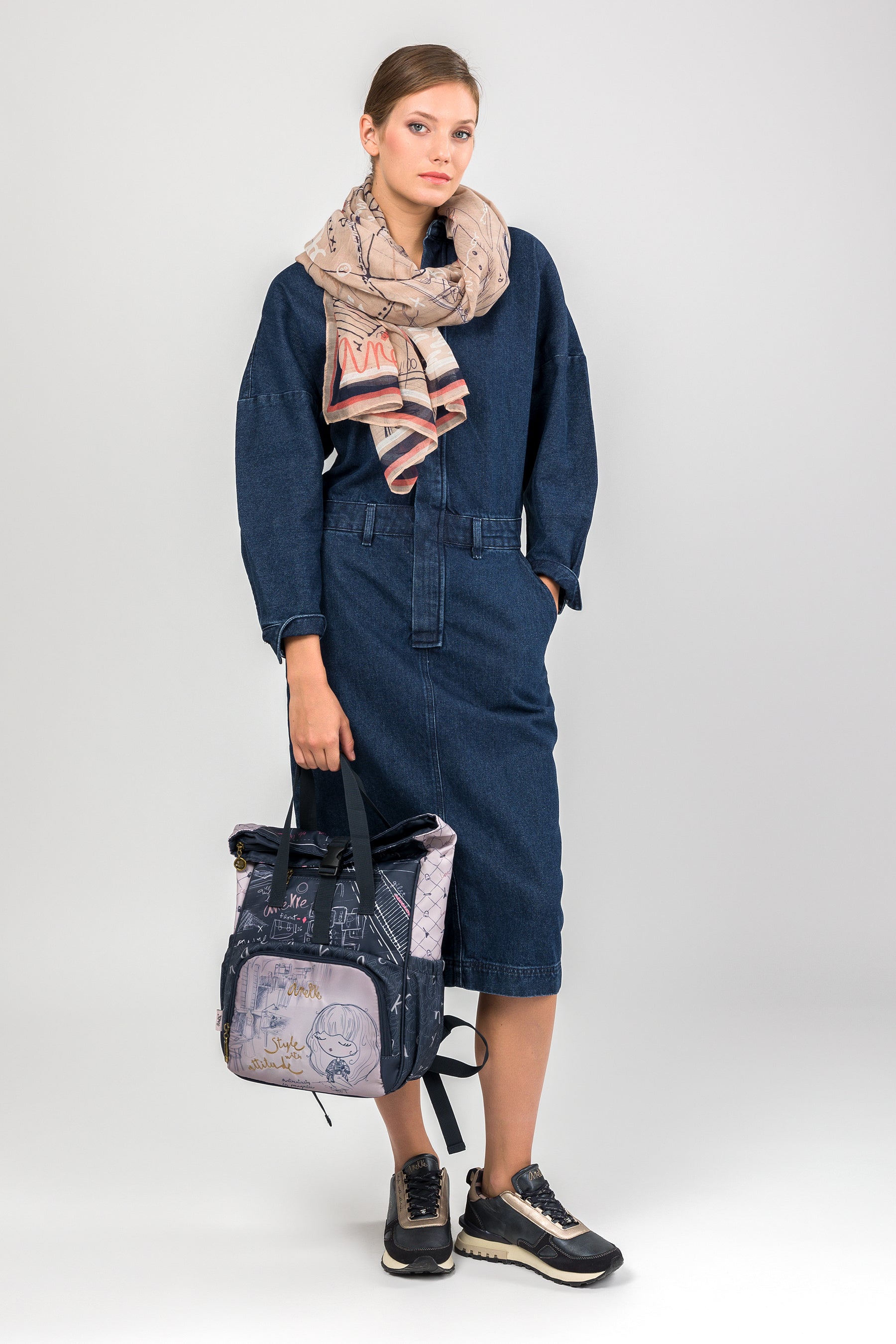 Large travel bag