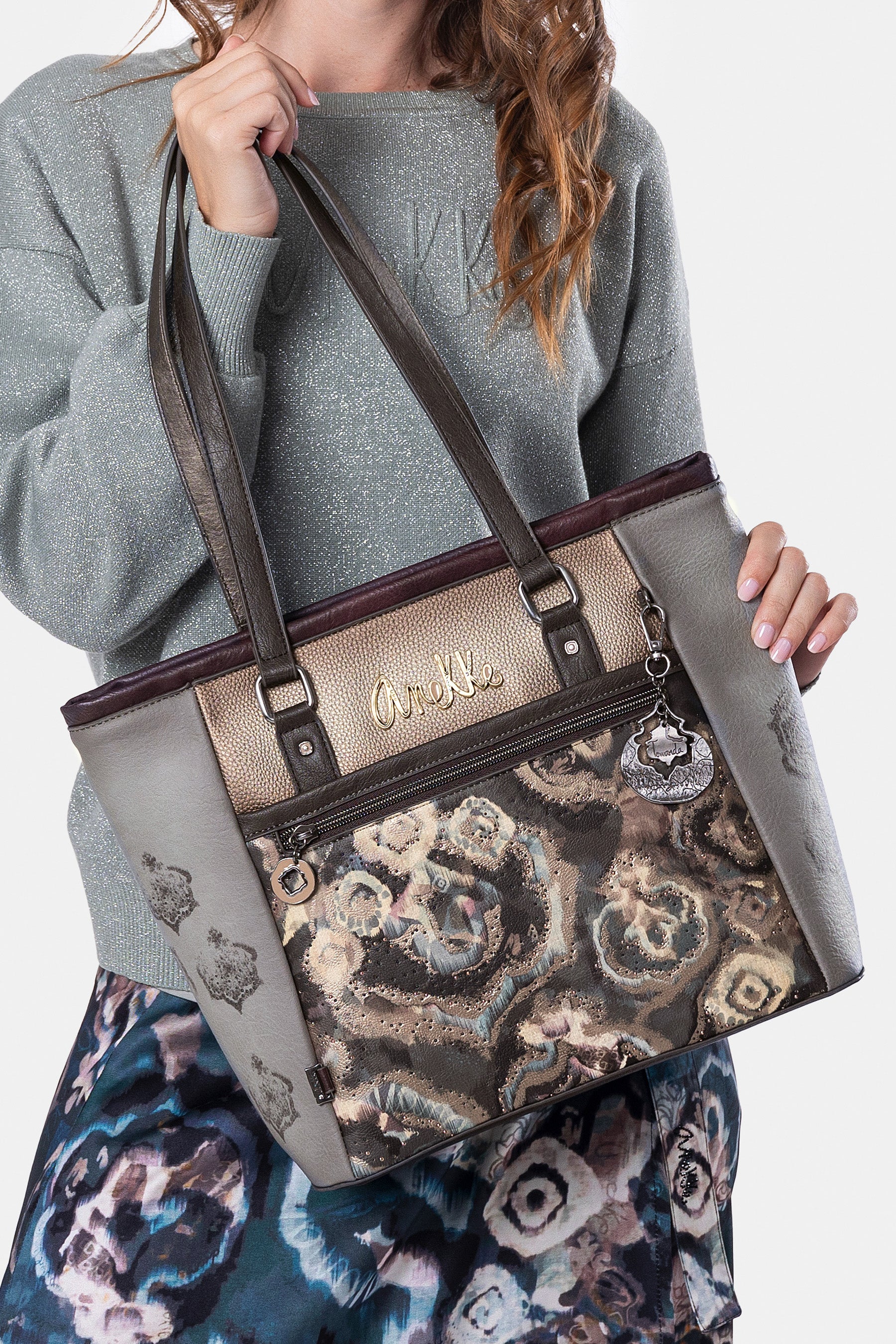 Manifesto large tote bag