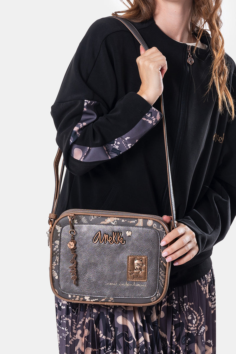 Intentions 3-compartment crossbody bag