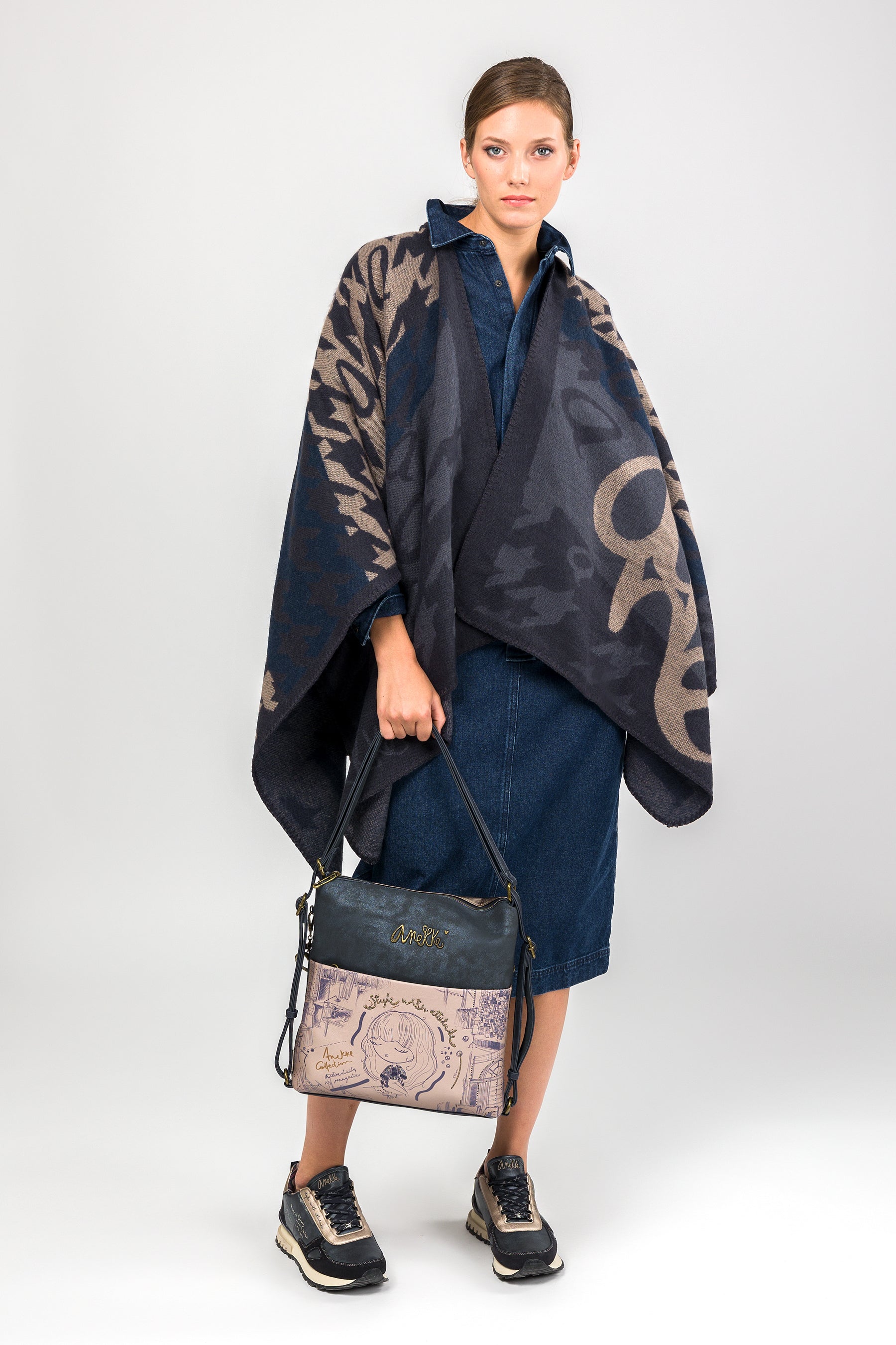 Studio bag convertible into backpack