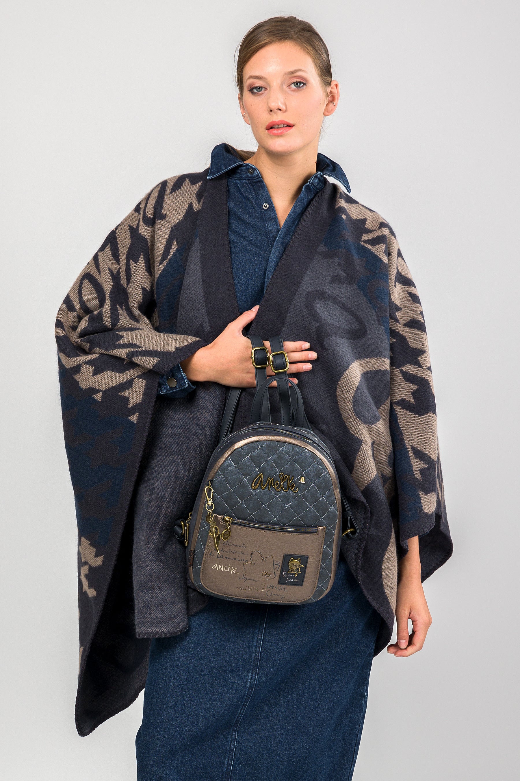 Boutique medium backpack for leisure use