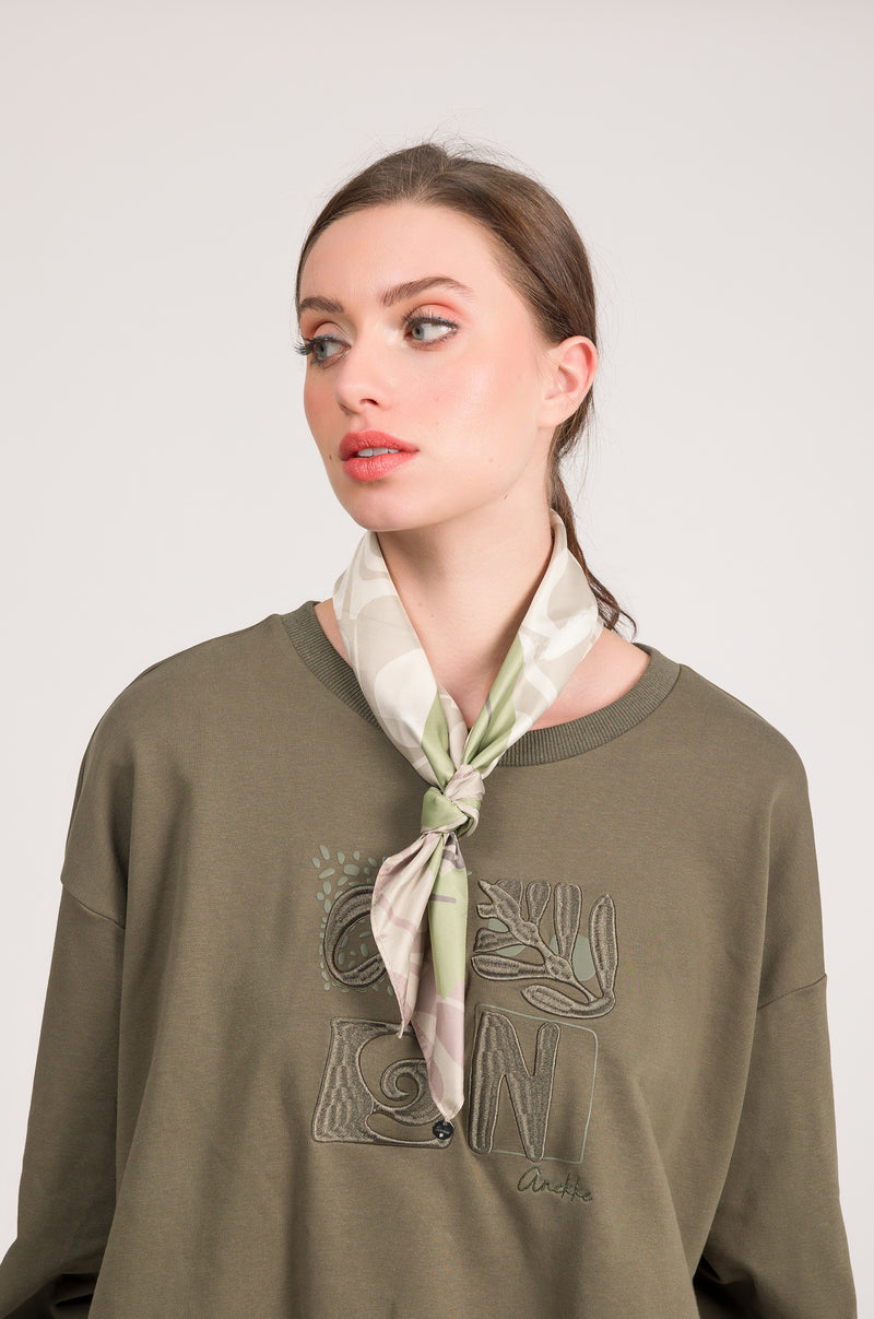 Printed square scarf Muse