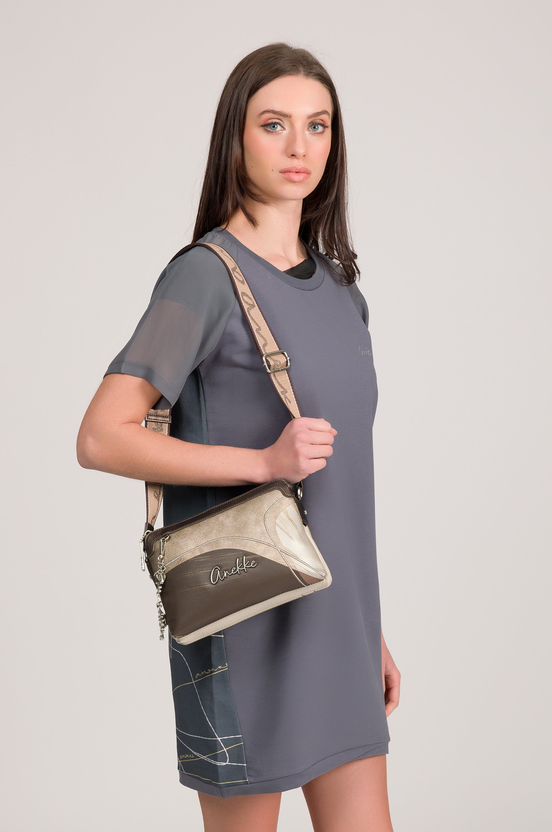 Crossbody bag Serenis