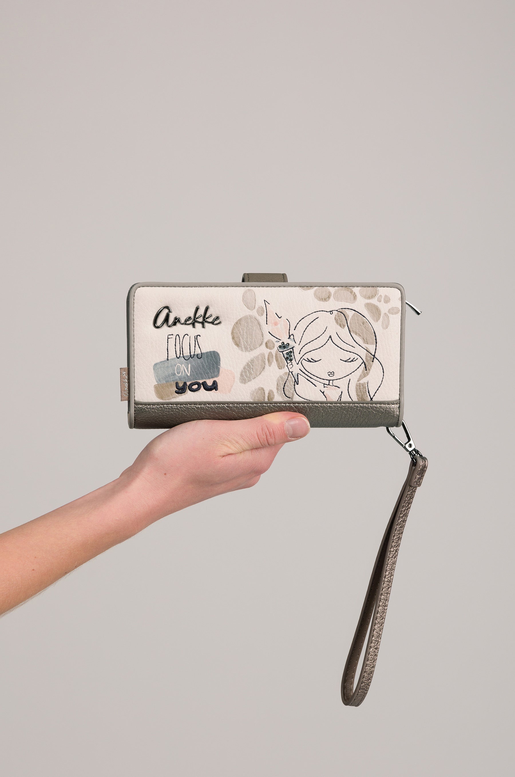 Rigid wallet Olympia