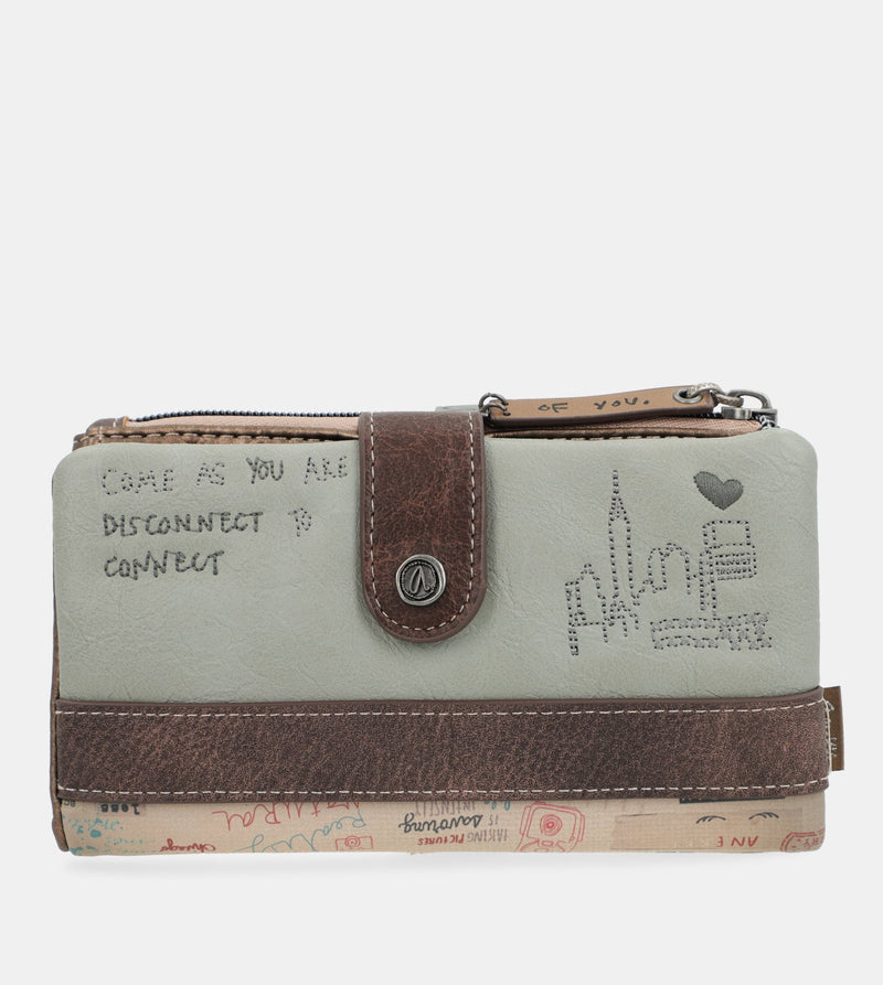 Authenticity medium size wallet