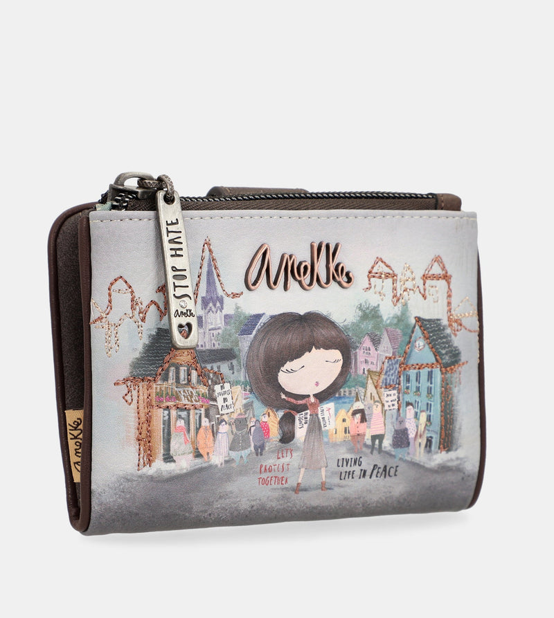 Medium soft material wallet Voice