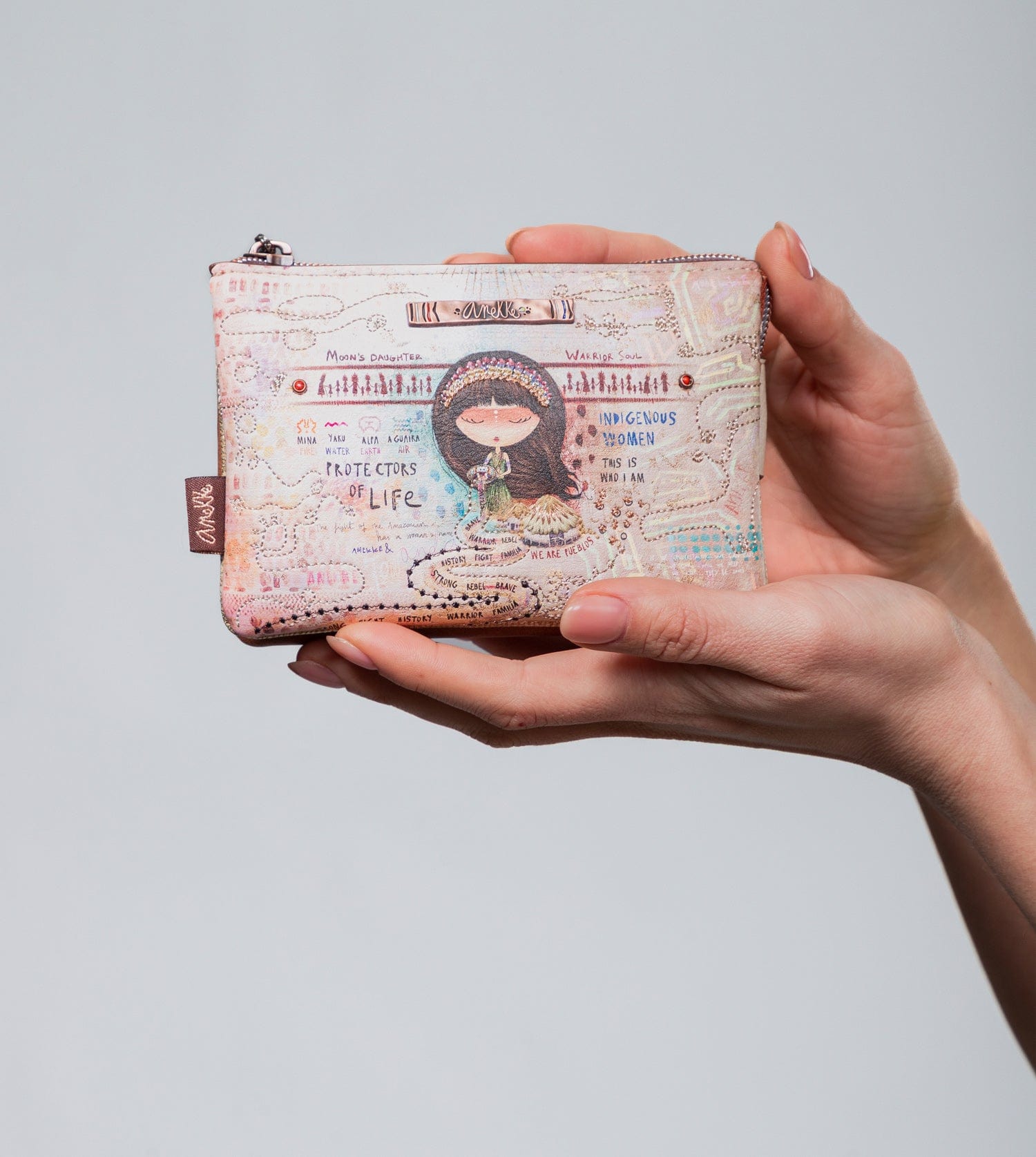 Menire triple compartment coin purse