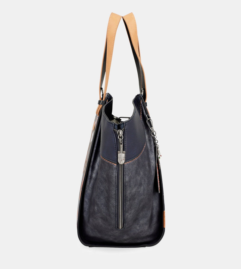 Contemporary shopping bag