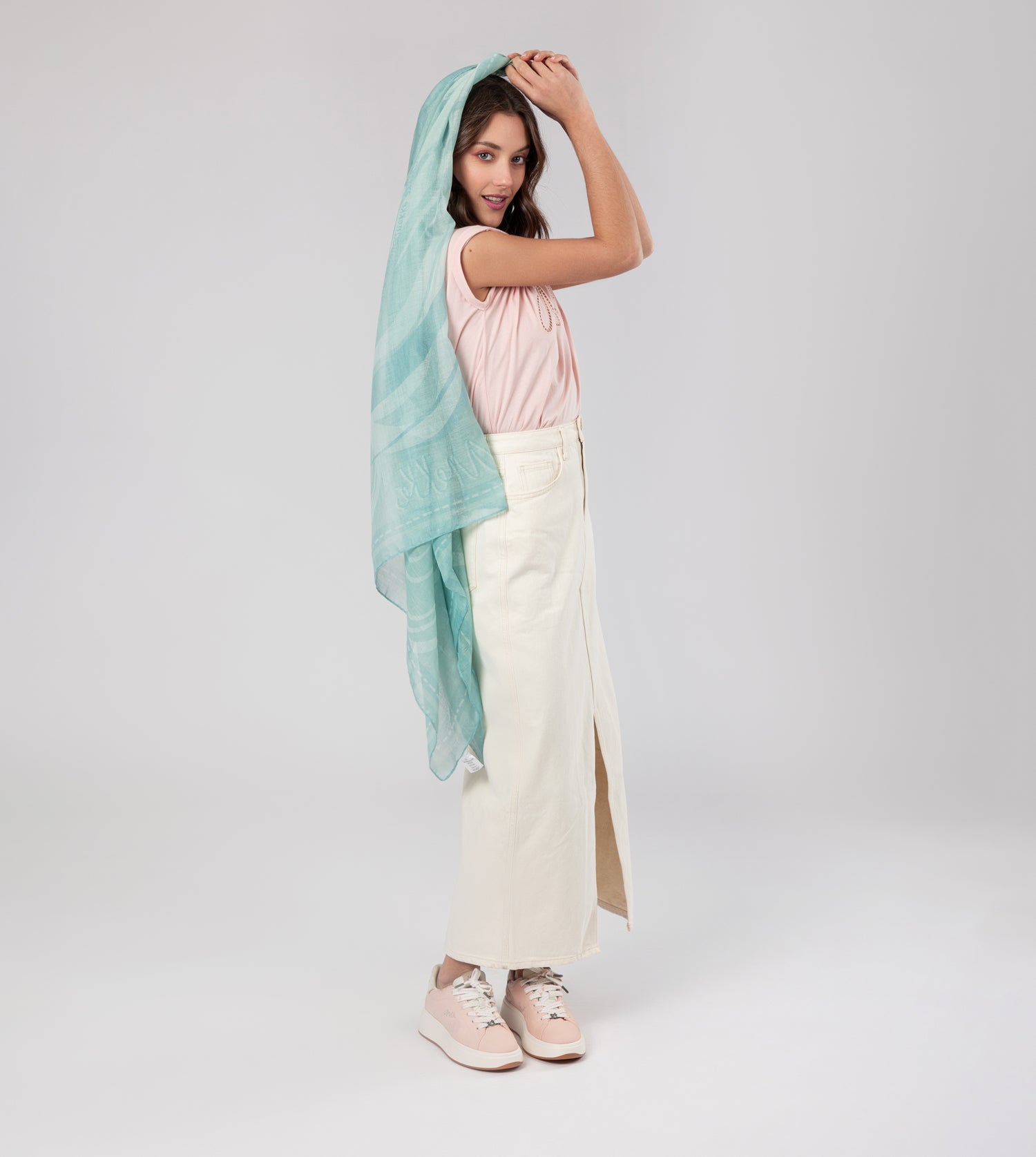 Peace & Love green scarf