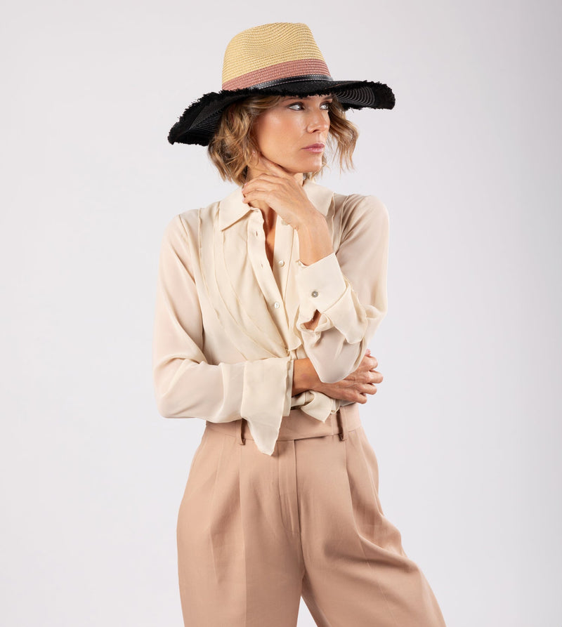 Contrast raffia hat